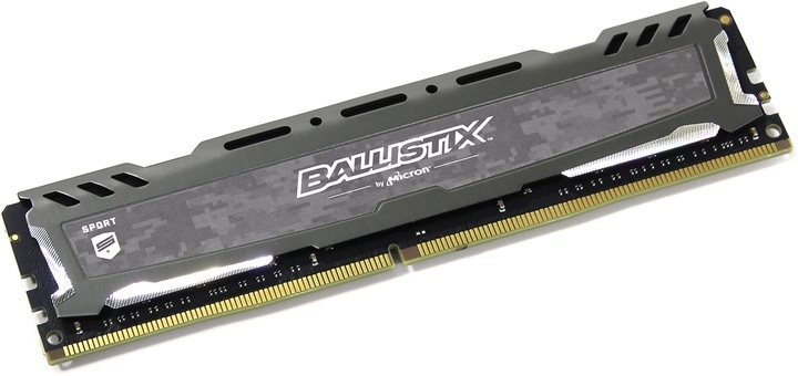 RAM –Crucial Ballistix sport LT 2400