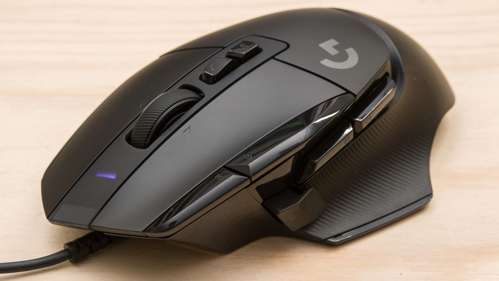 logitech-g502x-vs-razer-basilisk-v3